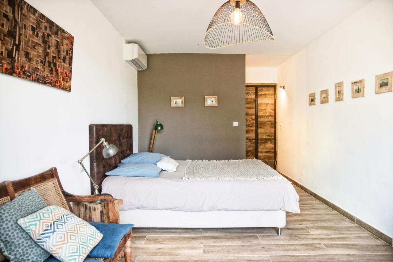 Mas De Bouvet En Camargue Bed & Breakfast Albaron Dış mekan fotoğraf